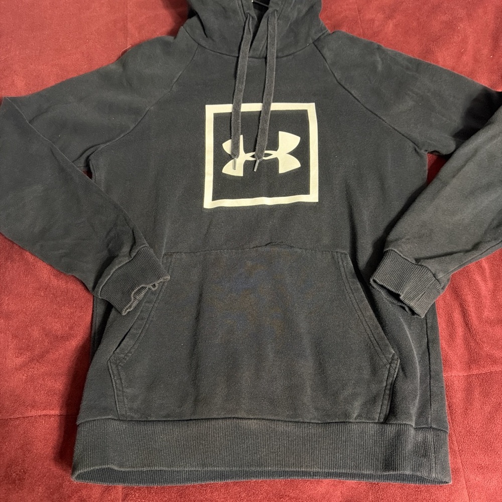 Under Armour Men's Charcoal Hoodie